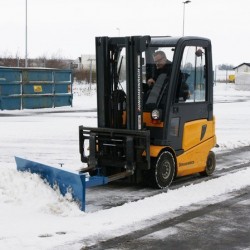 Снегоуборочный плуг для вилочного погрузчика, 1800 мм, I16518 Снегоуборочный плуг для вилочного погрузчика, 1800 мм, I16518