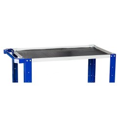 Ratiņi 738x750x450 mm ar trim plauktiem un riteņiem Ratiņi 738x750x450 mm ar trim plauktiem un riteņiem